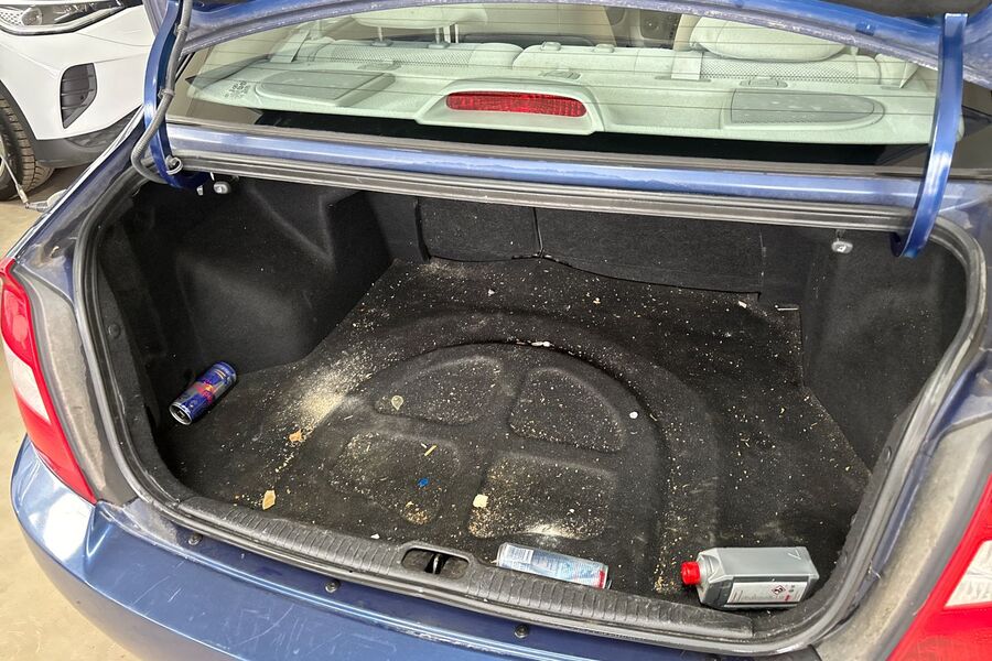 Kia Cerato vaihtoauto