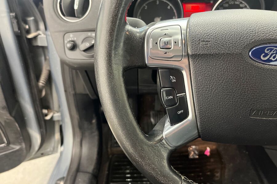 Ford Mondeo vaihtoauto