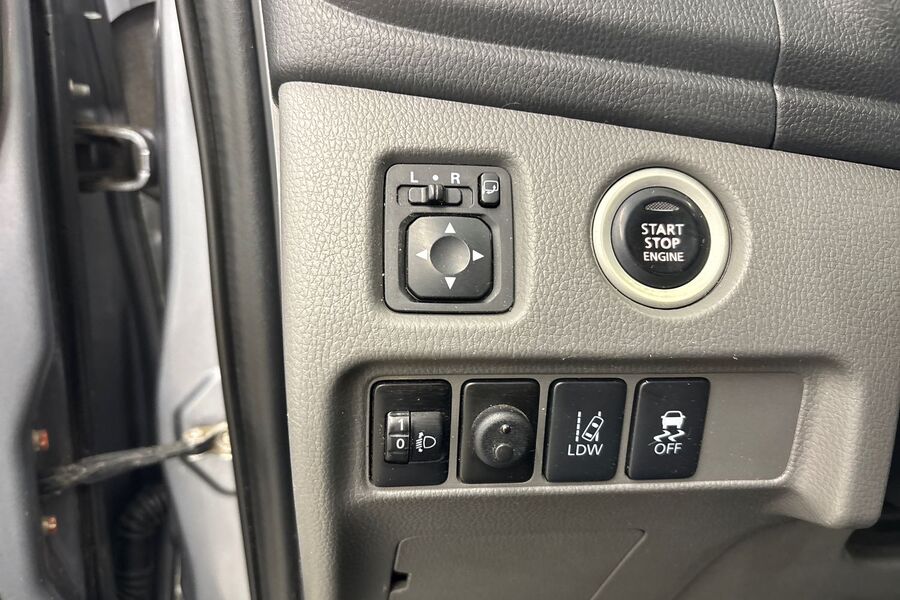 Mitsubishi L200 vaihtoauto