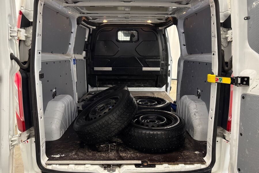 Ford Transit Custom vaihtoauto