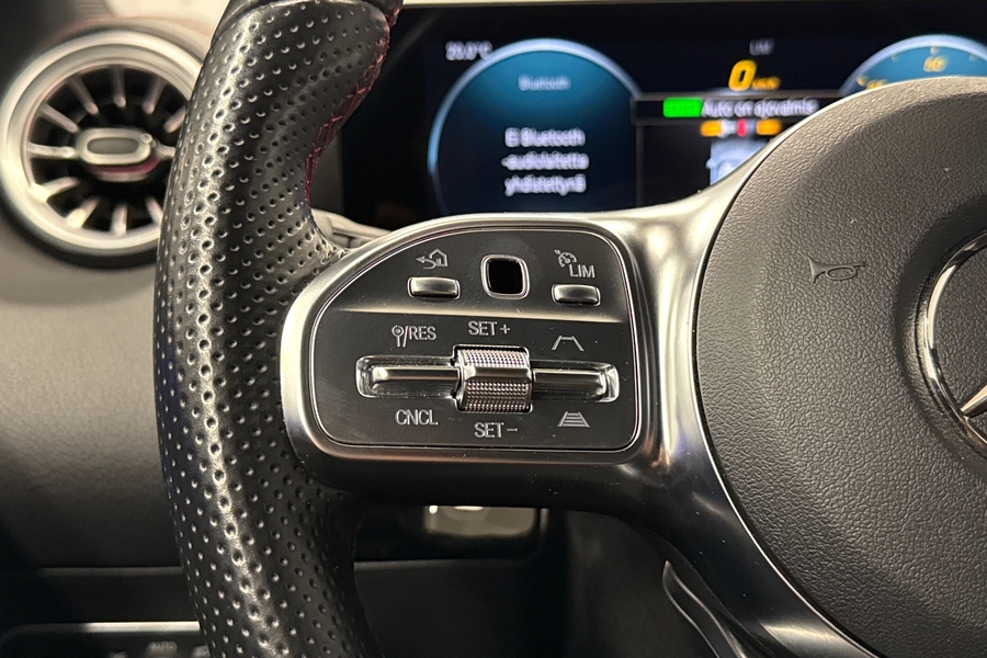 Mercedes-Benz EQA vaihtoauto