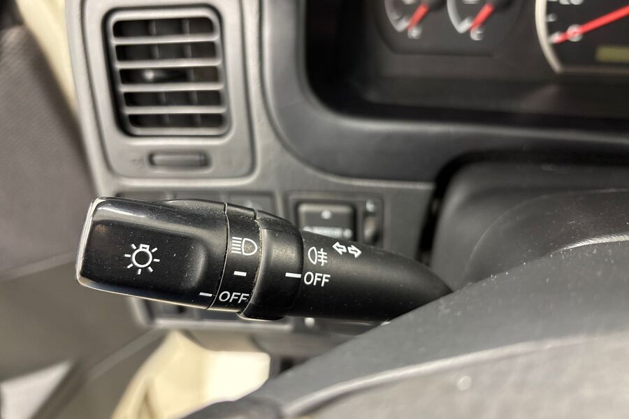 Toyota Hiace vaihtoauto