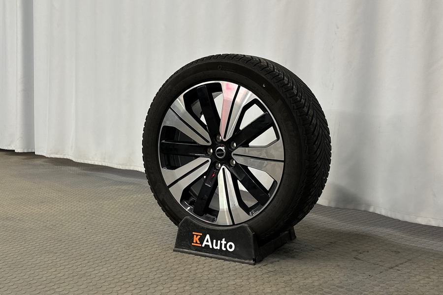 Volvo C40 vaihtoauto