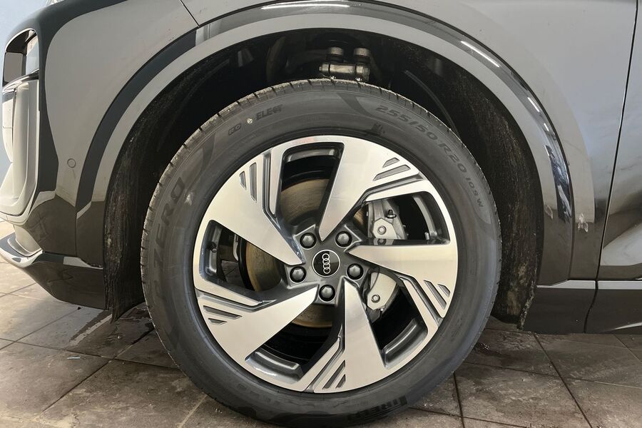 Audi Q6 e-tron vaihtoauto