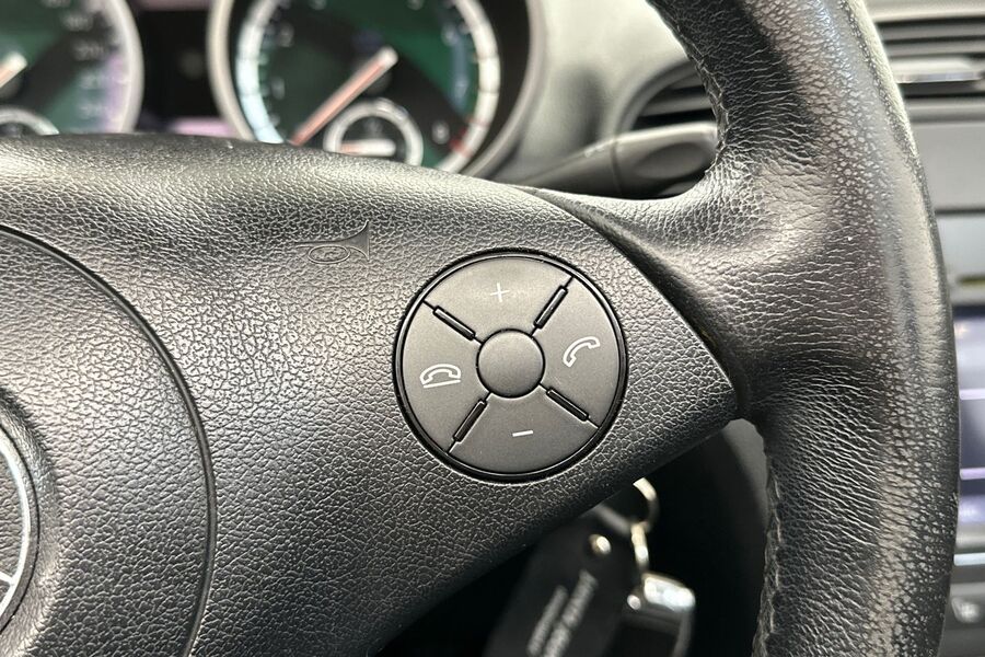 Mercedes-Benz SLK vaihtoauto