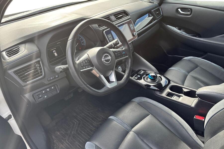 Nissan Leaf vaihtoauto