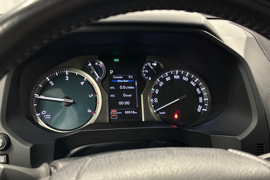 Toyota Land Cruiser vaihtoauto