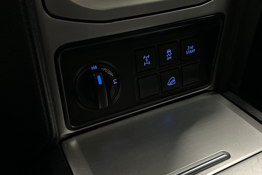 Toyota Land Cruiser vaihtoauto