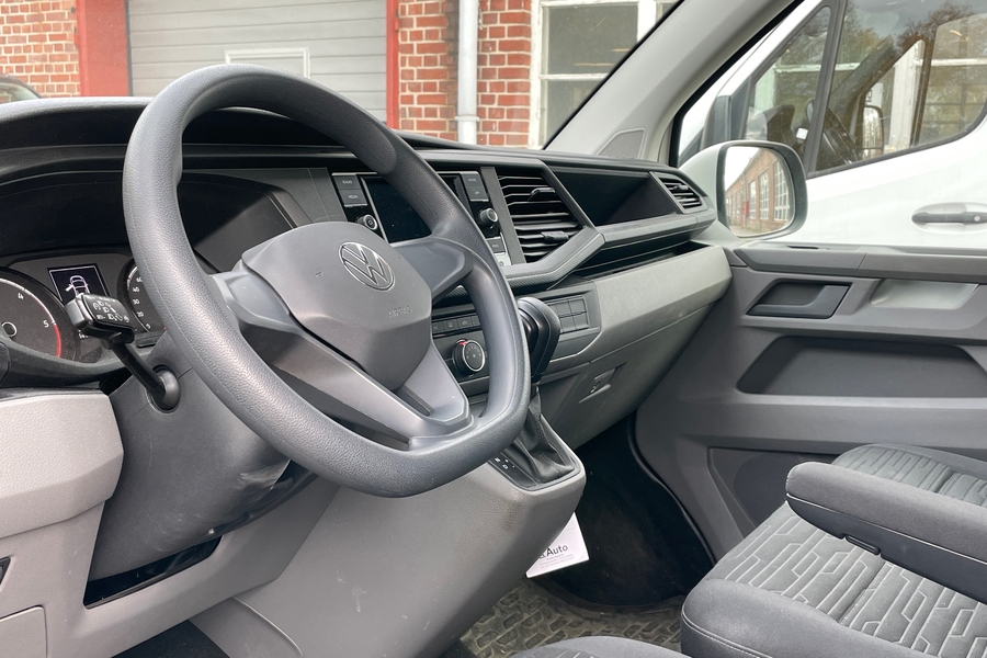 Volkswagen Caravelle vaihtoauto