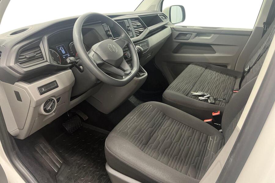 Volkswagen Caravelle vaihtoauto