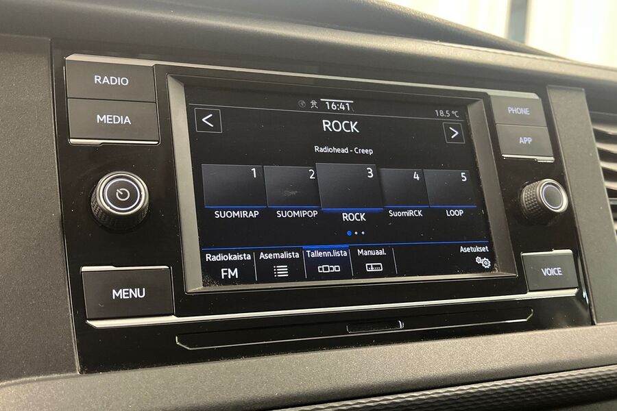 Volkswagen Caravelle vaihtoauto