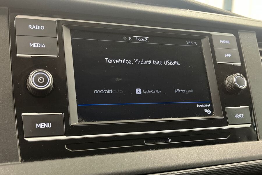 Volkswagen Caravelle vaihtoauto