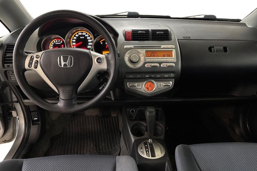 Honda Jazz vaihtoauto