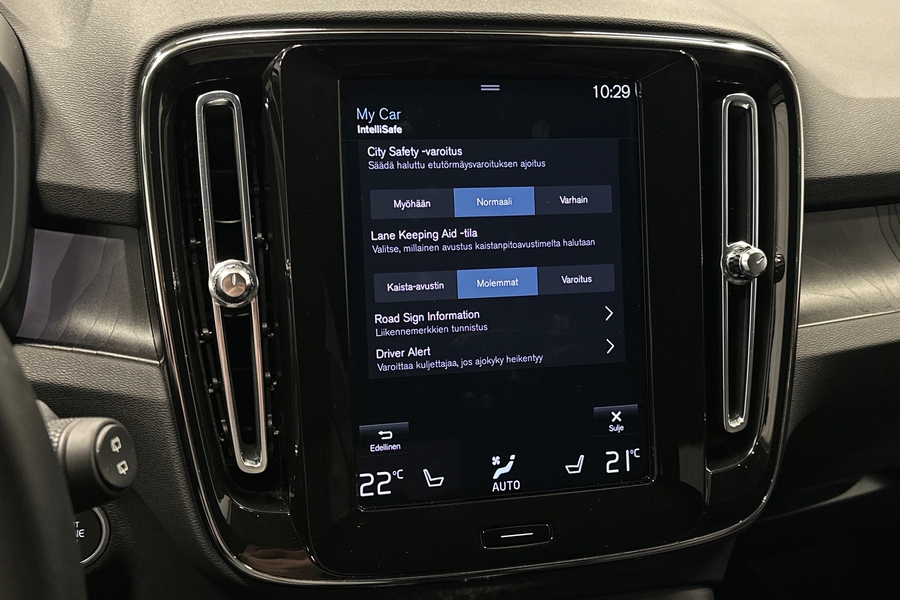 Volvo XC40 vaihtoauto