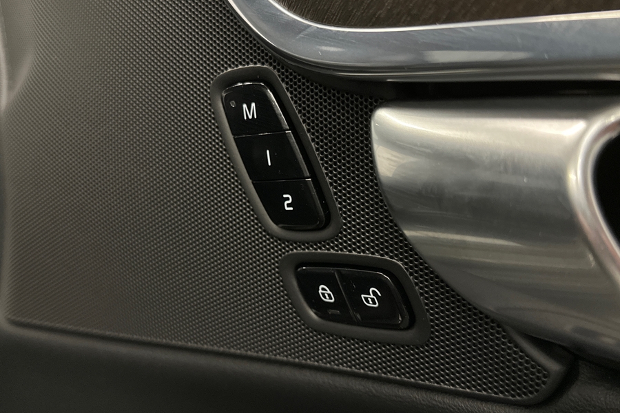 Volvo V90 Cross Country vaihtoauto