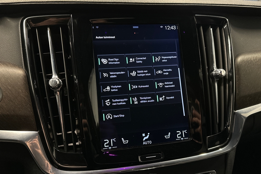 Volvo V90 Cross Country vaihtoauto