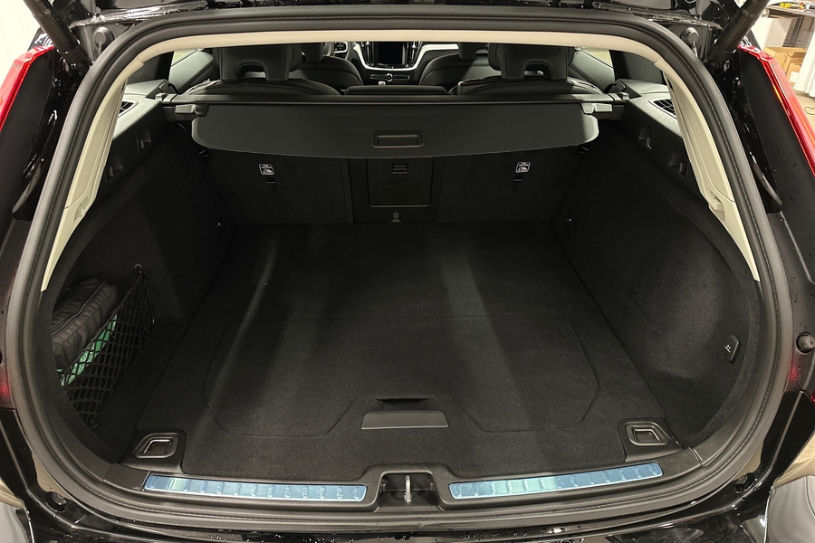 Volvo V60 Cross Country vaihtoauto