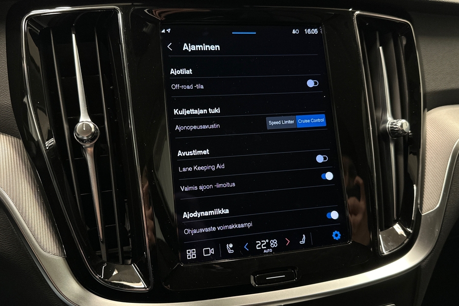 Volvo V60 Cross Country vaihtoauto