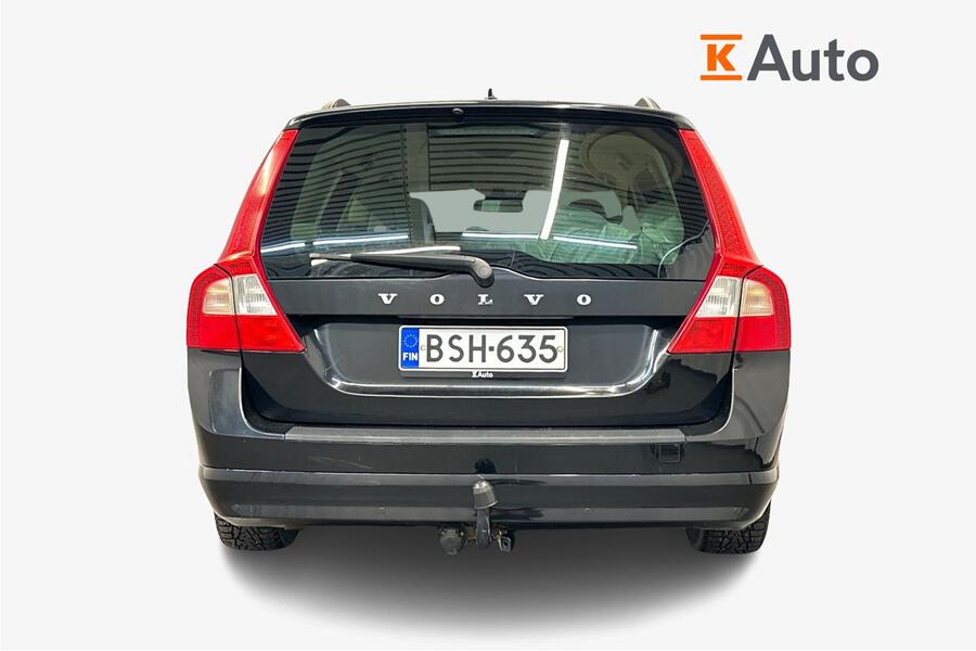 Volvo V70 vaihtoauto