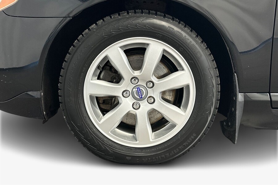 Volvo V70 vaihtoauto