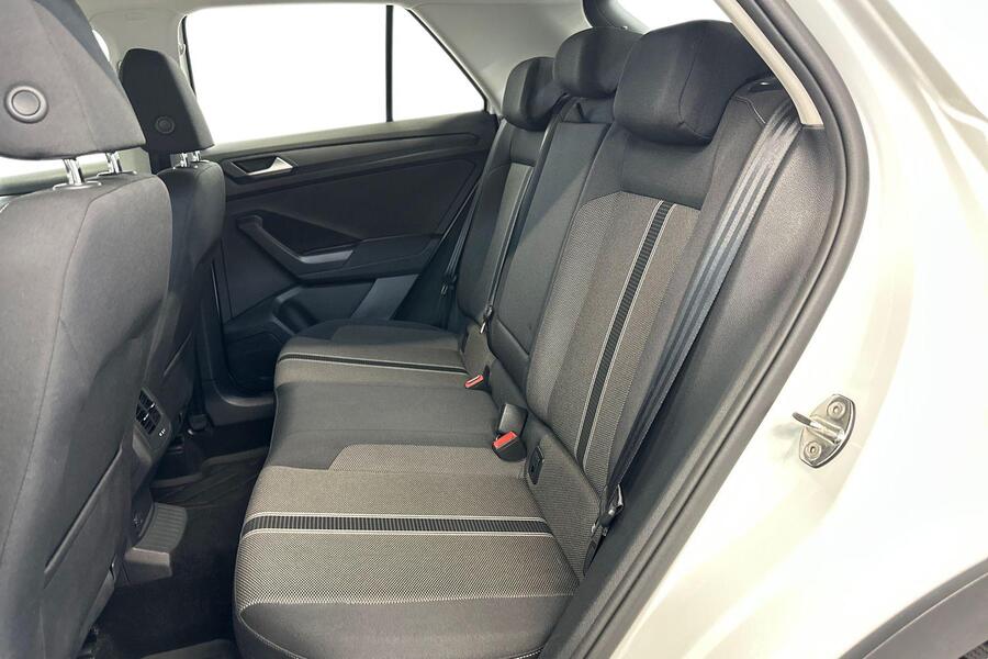 Volkswagen T-Roc vaihtoauto