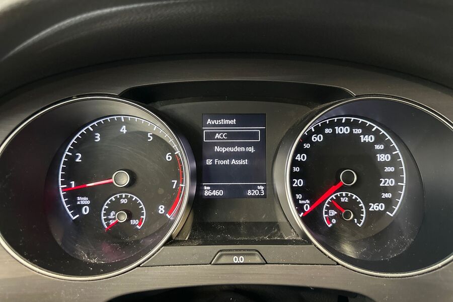 Volkswagen Golf Sportsvan vaihtoauto