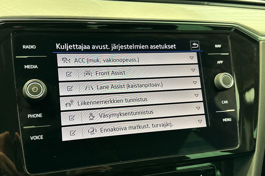 Volkswagen Passat vaihtoauto