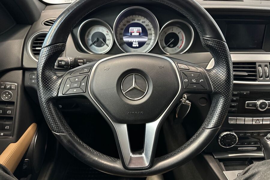 Mercedes-Benz C vaihtoauto