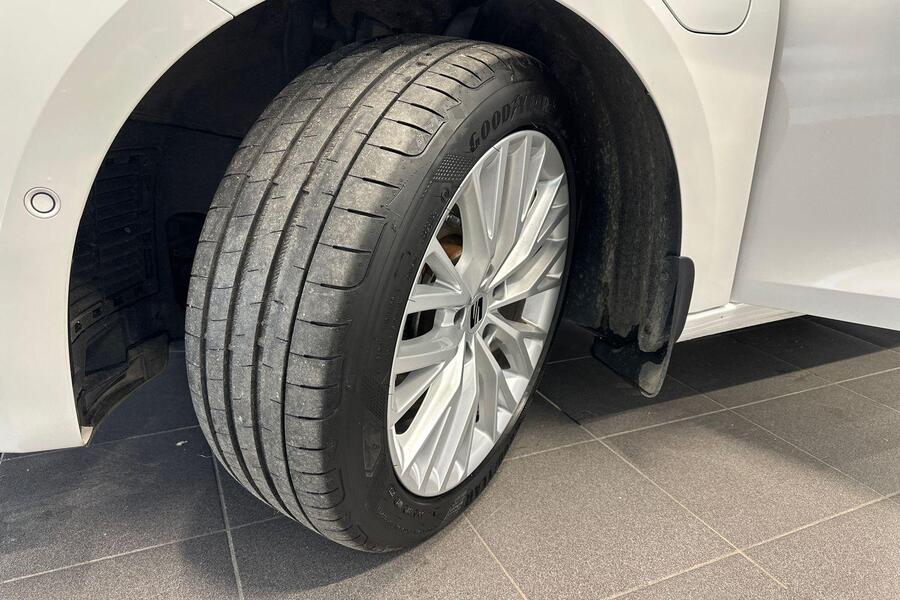 SEAT Leon vaihtoauto