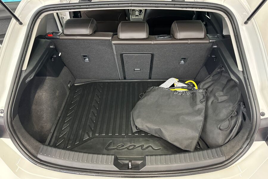 SEAT Leon vaihtoauto