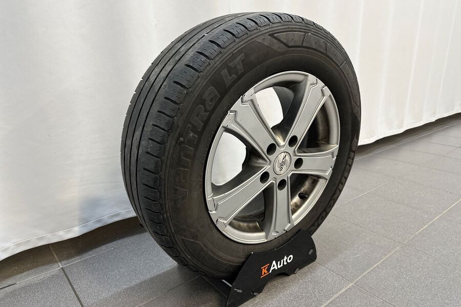 Volkswagen Transporter vaihtoauto