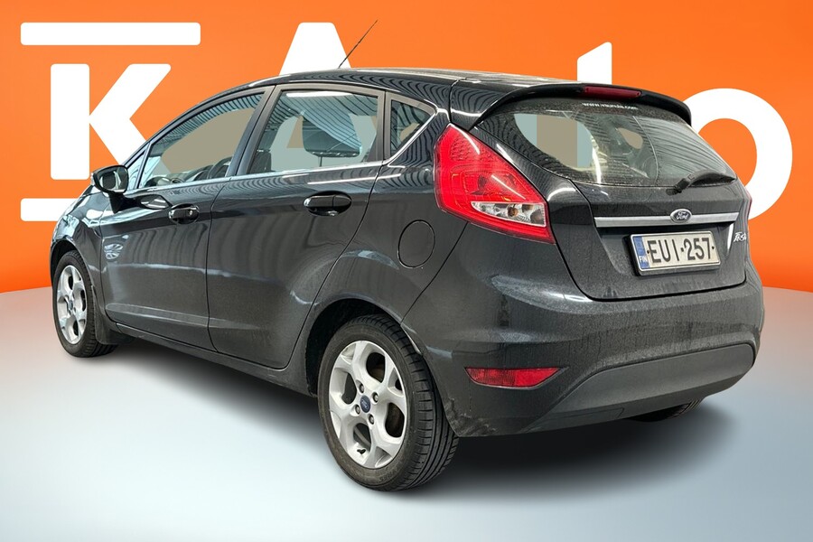 Ford Fiesta vaihtoauto