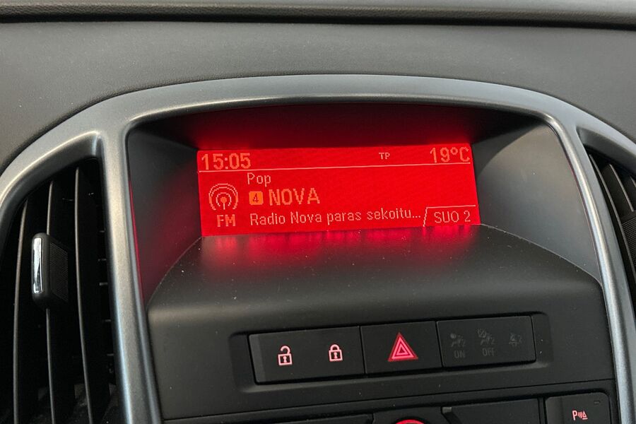 Opel Astra vaihtoauto