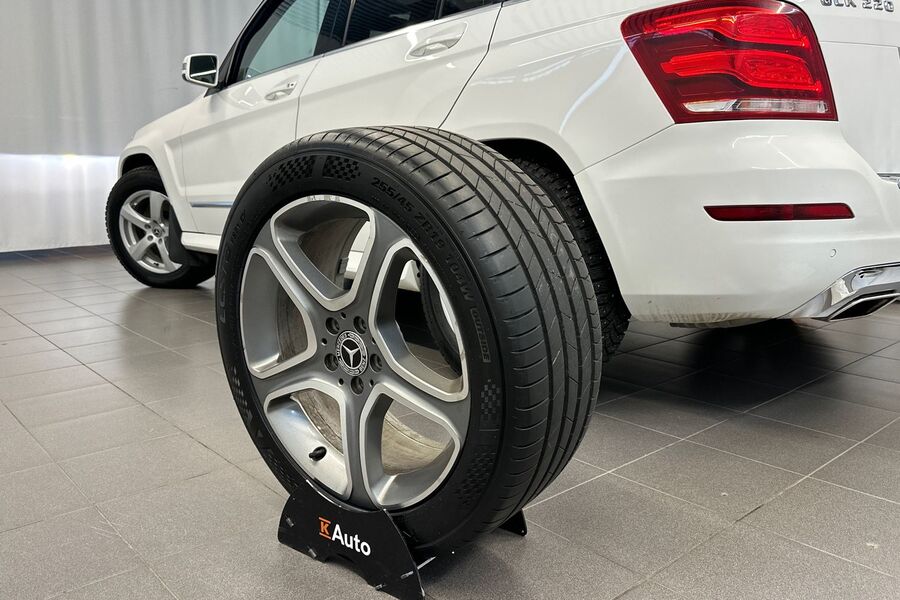 Mercedes-Benz GLK vaihtoauto