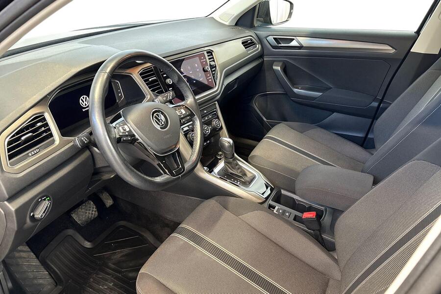 Volkswagen T-Roc vaihtoauto