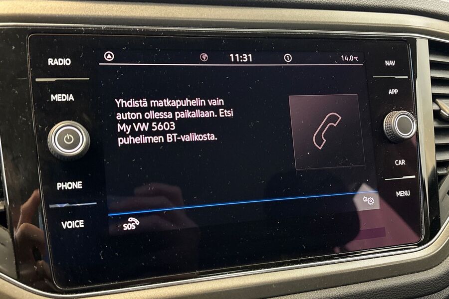 Volkswagen T-Roc vaihtoauto