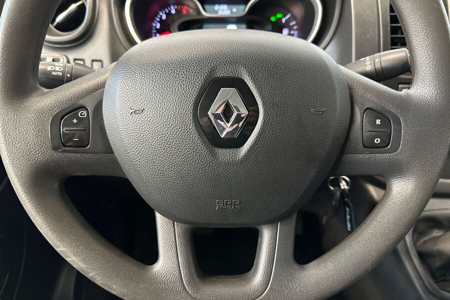 Renault Trafic vaihtoauto