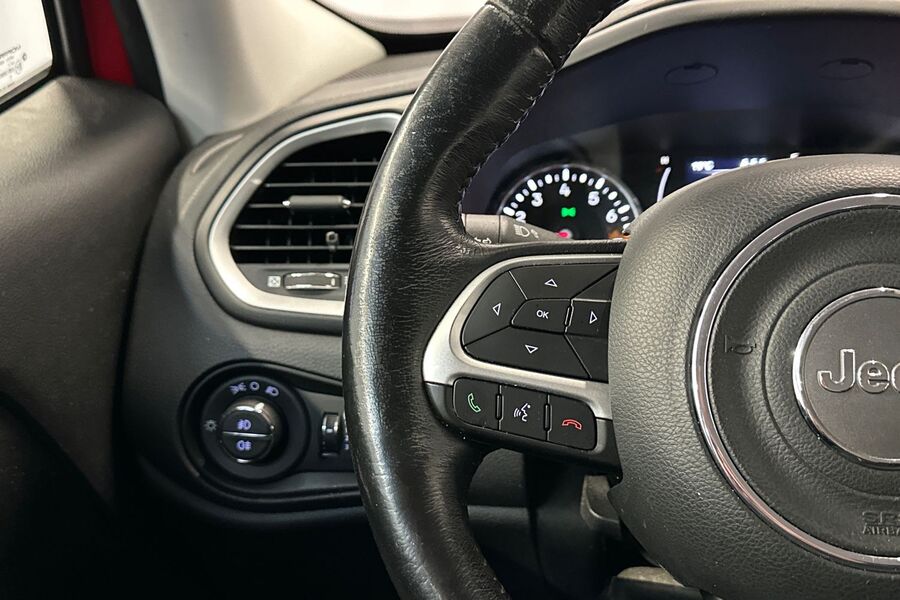 Jeep Renegade vaihtoauto