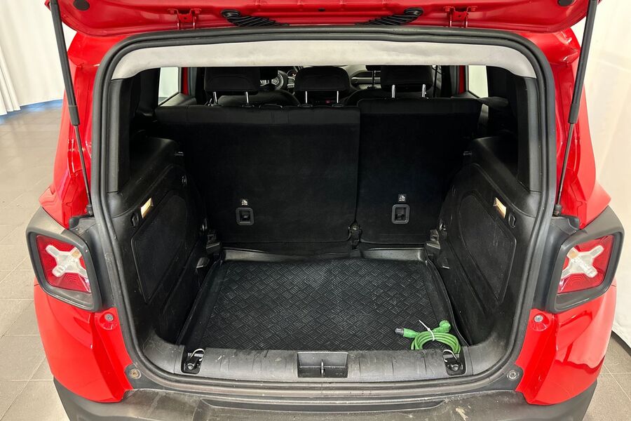 Jeep Renegade vaihtoauto