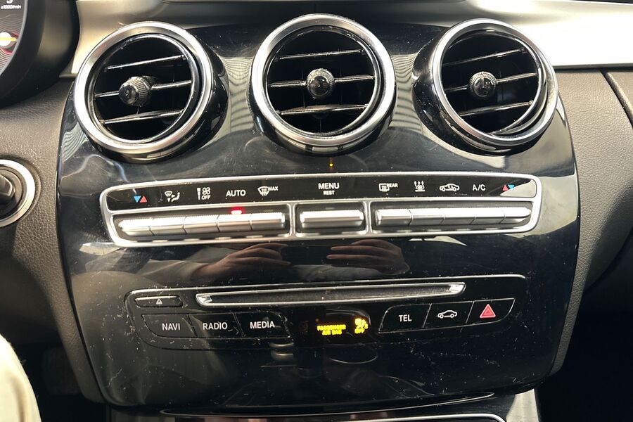 Mercedes-Benz C vaihtoauto