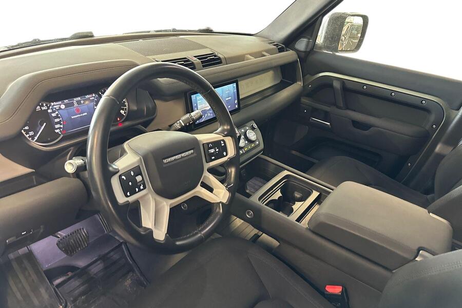 Land Rover Defender vaihtoauto