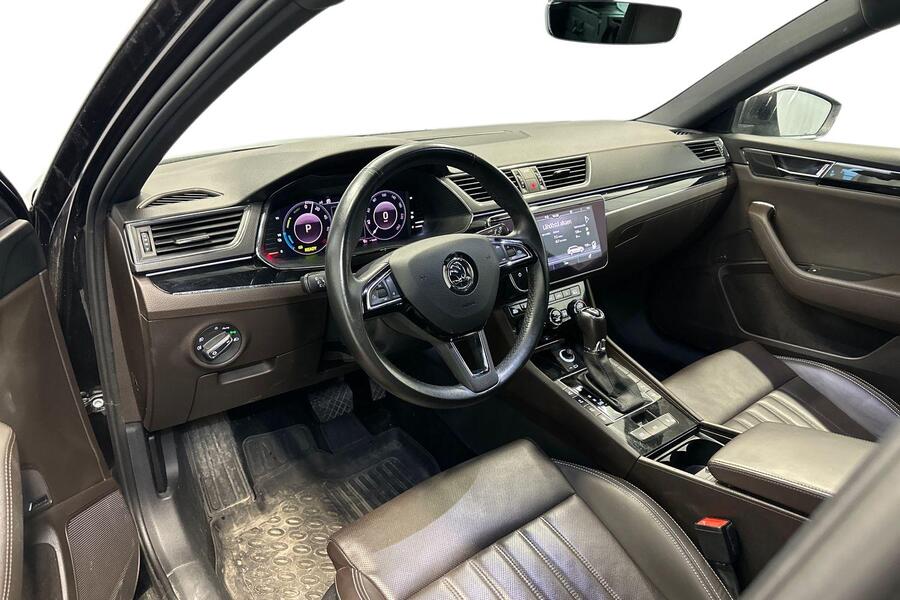 Skoda Superb vaihtoauto