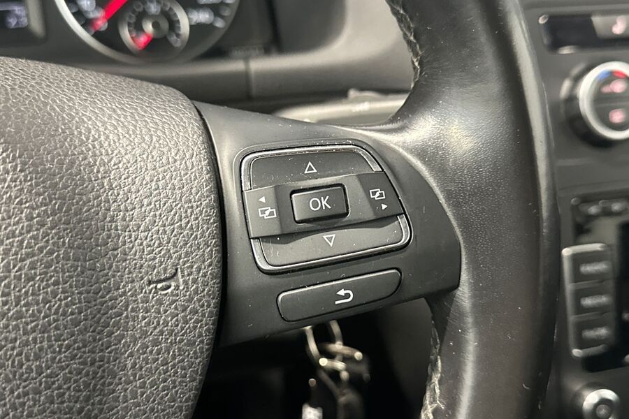 Volkswagen Touran vaihtoauto