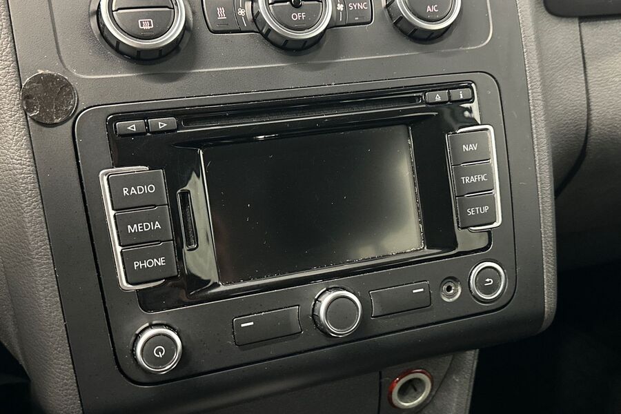 Volkswagen Touran vaihtoauto