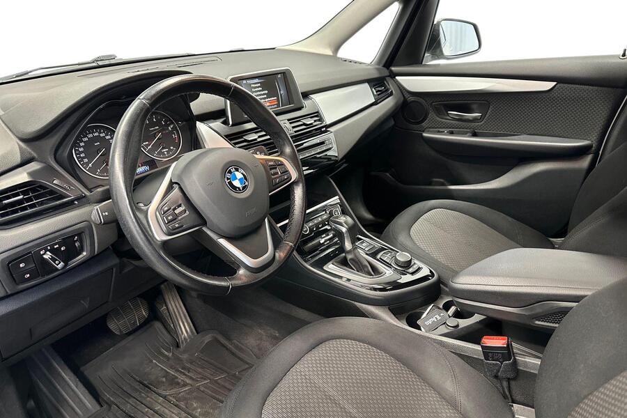BMW 218 vaihtoauto