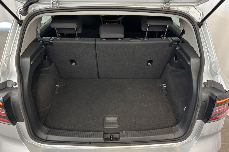 Volkswagen T-Cross vaihtoauto