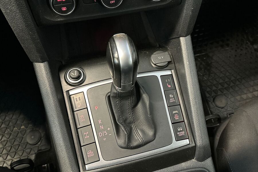 Volkswagen Amarok vaihtoauto