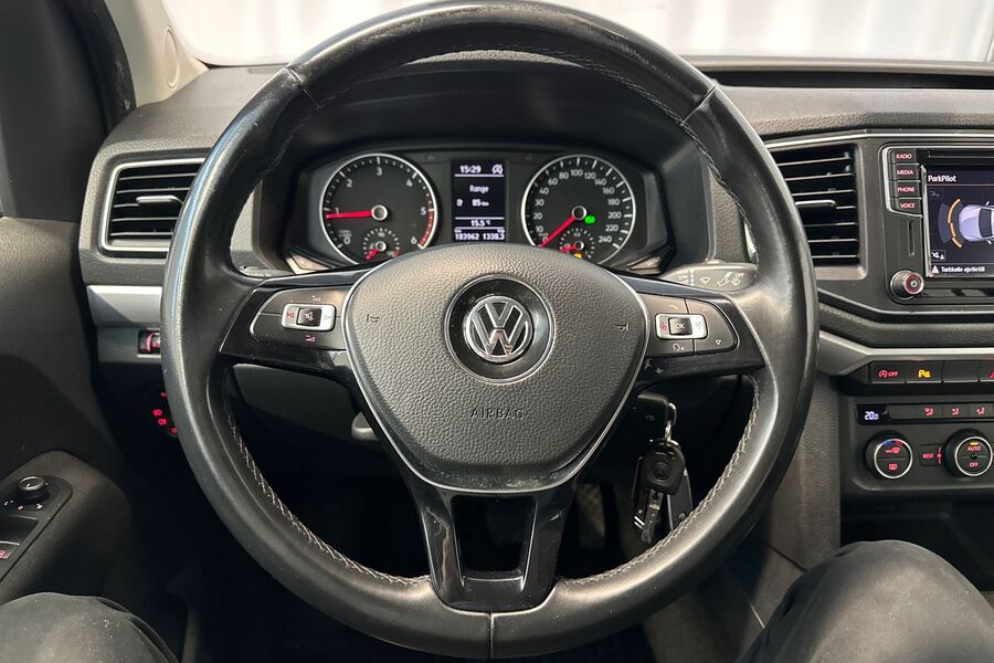 Volkswagen Amarok vaihtoauto