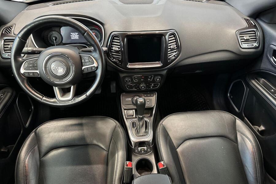 Jeep Compass vaihtoauto