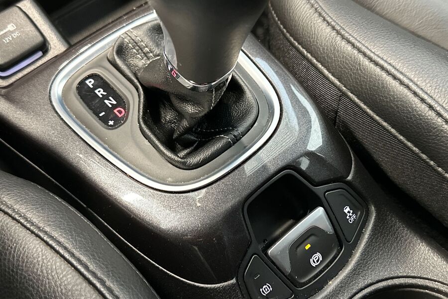 Jeep Compass vaihtoauto